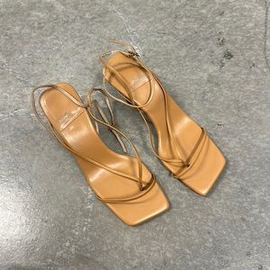 Jeffrey Campbell fluxx size 8 lightly worn